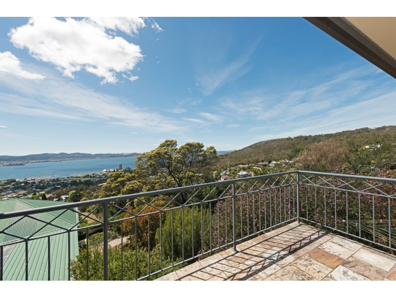 24 Caroline Street, Dynnyrne TAS 7005