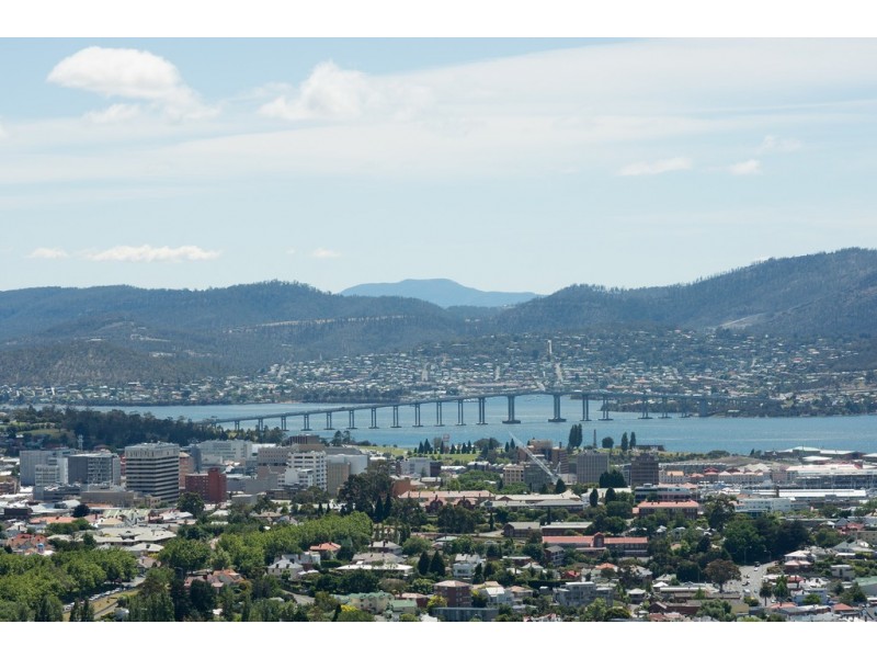 24 Caroline Street, Dynnyrne TAS 7005
