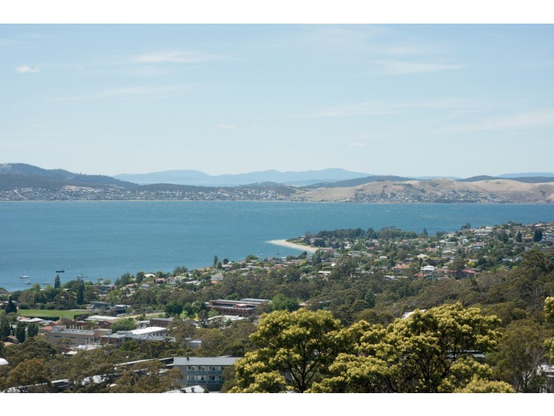 24 Caroline Street, Dynnyrne TAS 7005