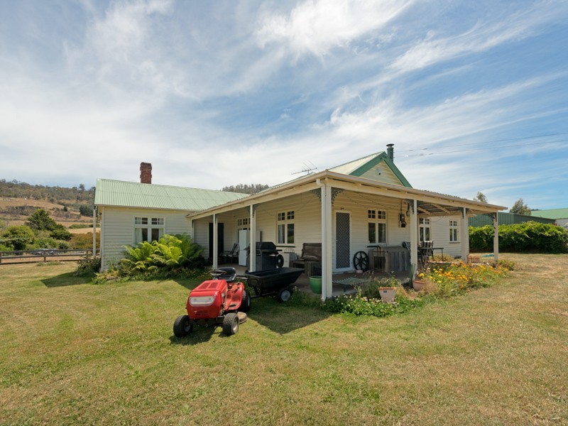 11 Swan Street, Bagdad TAS 7030