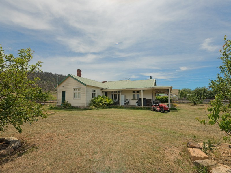 11 Swan Street, Bagdad TAS 7030