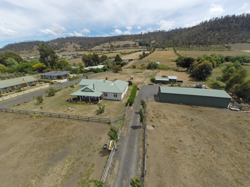 11 Swan Street, Bagdad TAS 7030