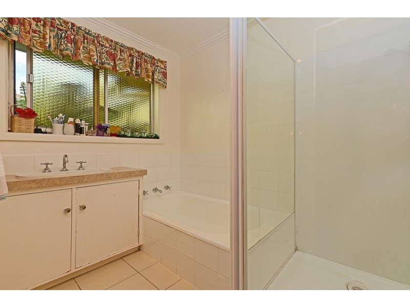 28 Girrabong Road, Lenah Valley TAS 7008