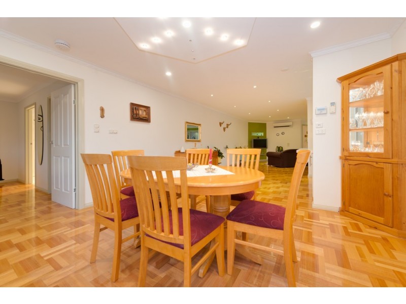 8 Henty Close, Old Beach TAS 7017