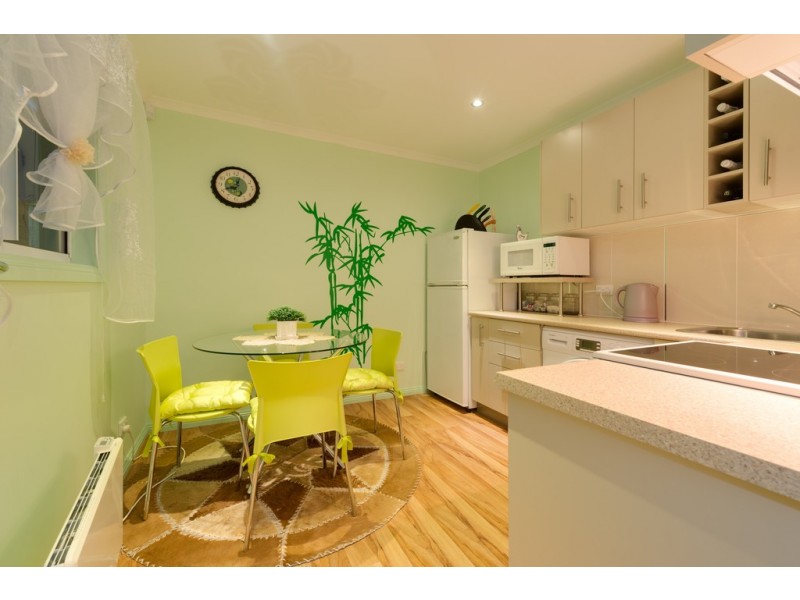 8 Henty Close, Old Beach TAS 7017