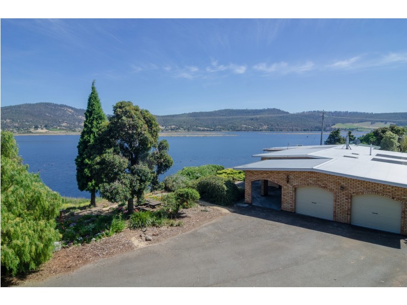 305 Lyell Highway, Granton TAS 7030