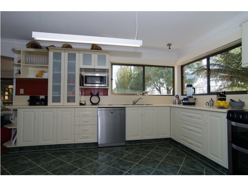 305 Lyell Highway, Granton TAS 7030