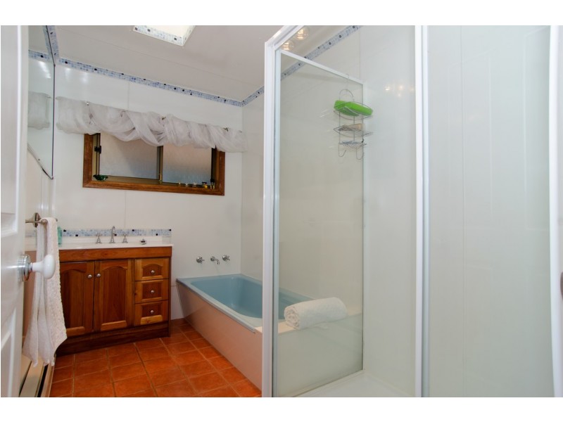 305 Lyell Highway, Granton TAS 7030