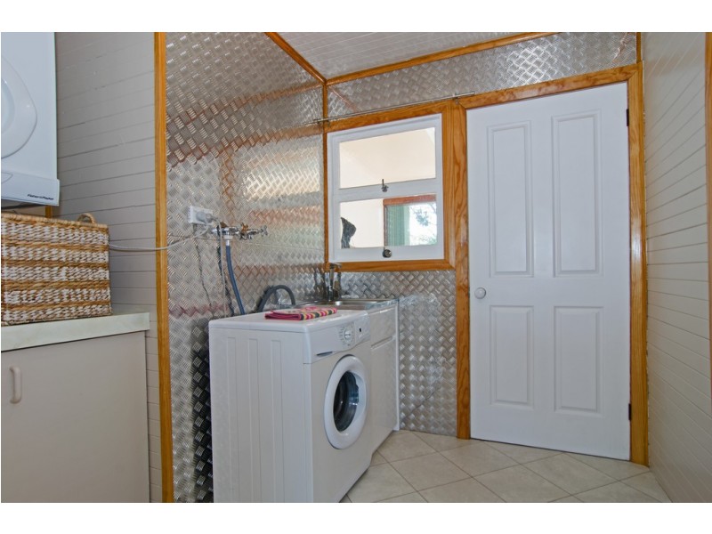 305 Lyell Highway, Granton TAS 7030