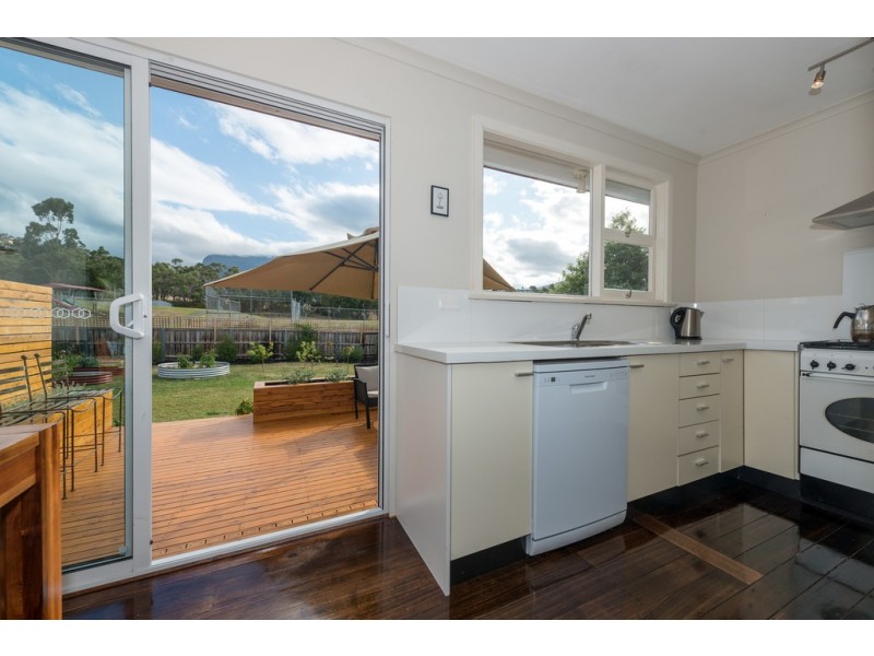 30 Ashbourne Grove, West Moonah TAS 7009