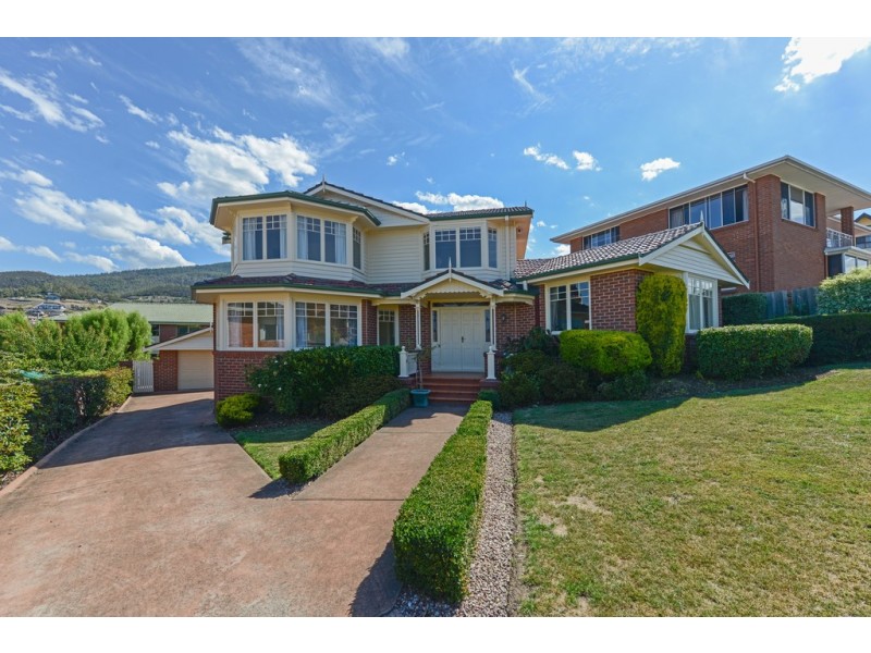 31 Chardonnay Drive, Berriedale TAS 7011