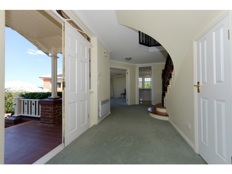 31 Chardonnay Drive, Berriedale TAS 7011