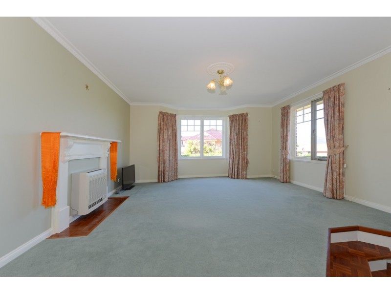 31 Chardonnay Drive, Berriedale TAS 7011