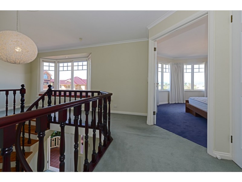 31 Chardonnay Drive, Berriedale TAS 7011