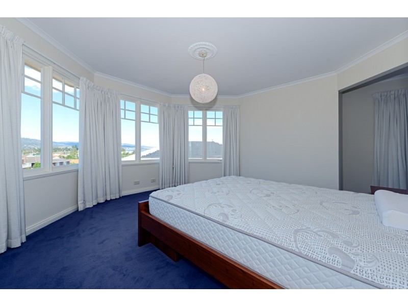 31 Chardonnay Drive, Berriedale TAS 7011