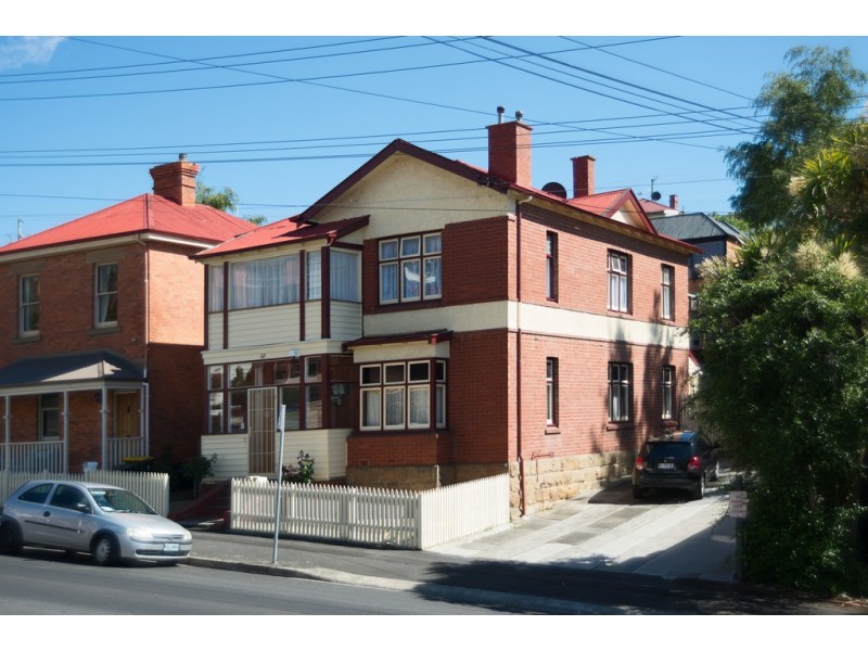 2/169 Goulburn Street, West Hobart TAS 7000