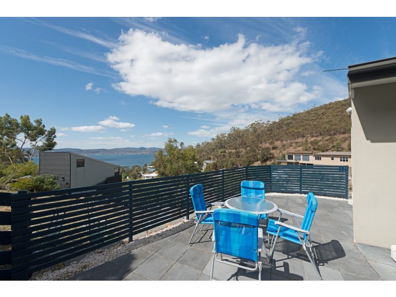 1/31 Gardenia Grove, Sandy Bay TAS 7005