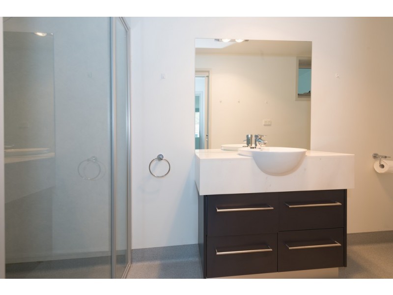 1/31 Gardenia Grove, Sandy Bay TAS 7005