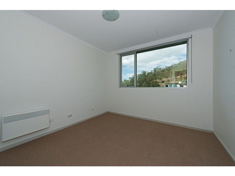 1/31 Gardenia Grove, Sandy Bay TAS 7005