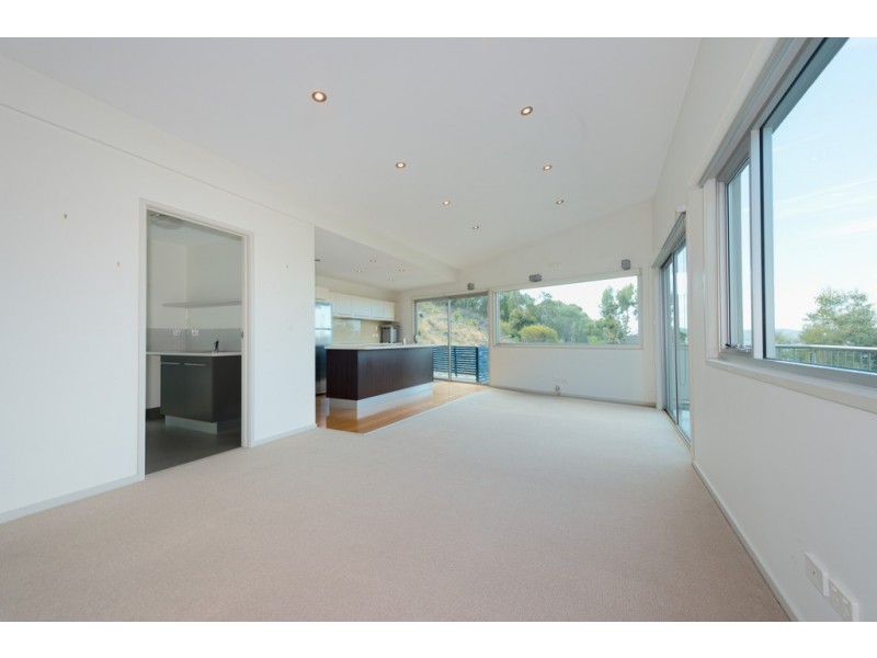 1/31 Gardenia Grove, Sandy Bay TAS 7005