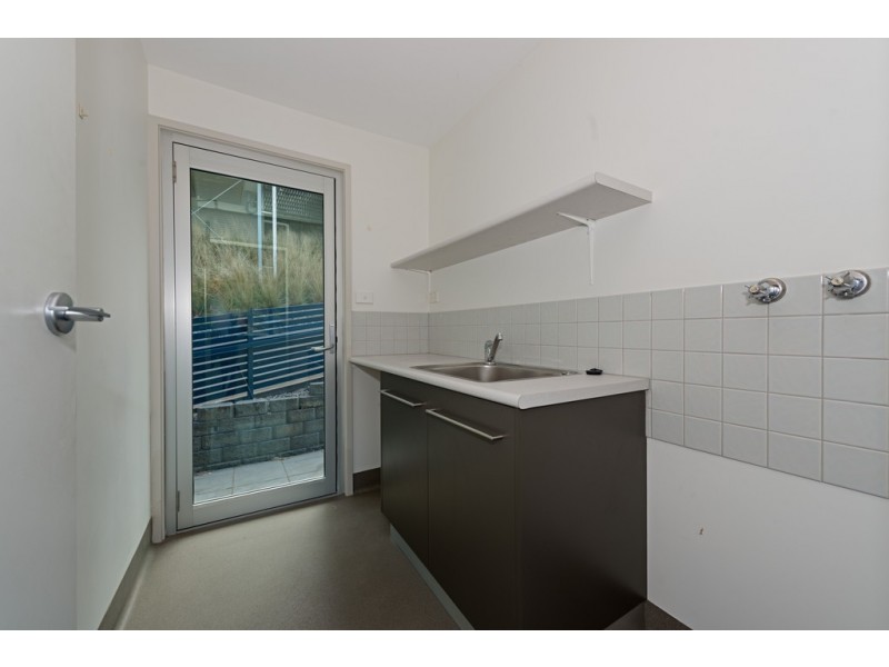1/31 Gardenia Grove, Sandy Bay TAS 7005