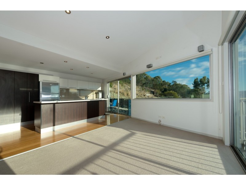 1/31 Gardenia Grove, Sandy Bay TAS 7005