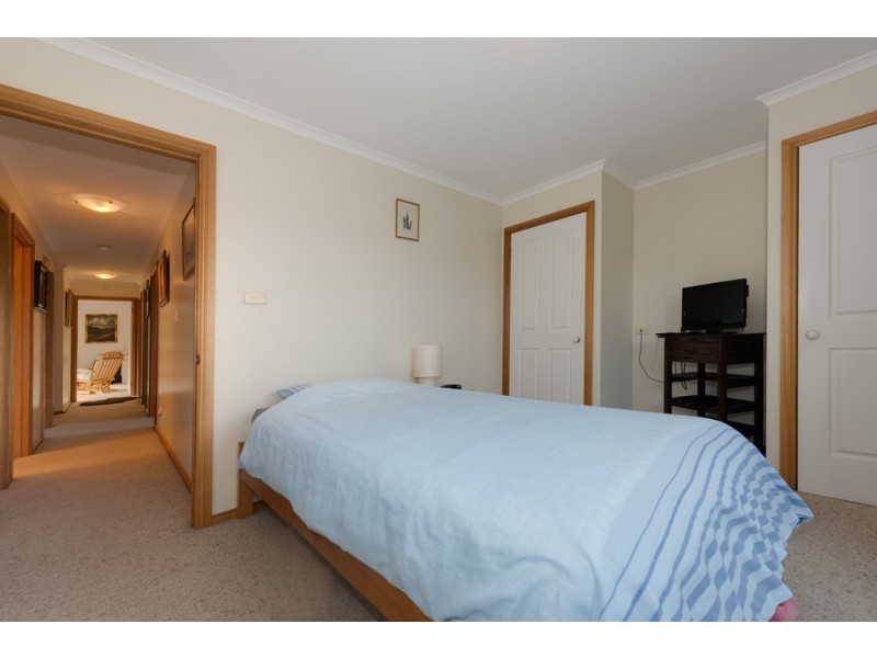 16 Rosella Crescent, Old Beach TAS 7017