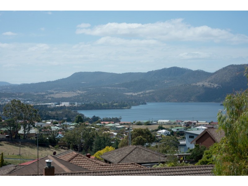 9 Dooleys Avenue, Rosetta TAS 7010
