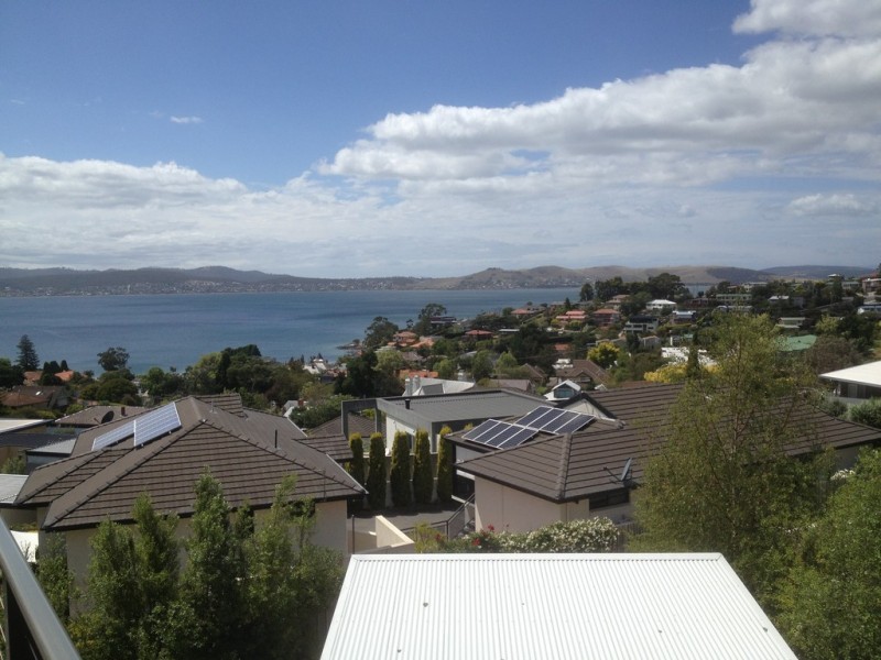 9 Shepherd Street, Sandy Bay TAS 7005
