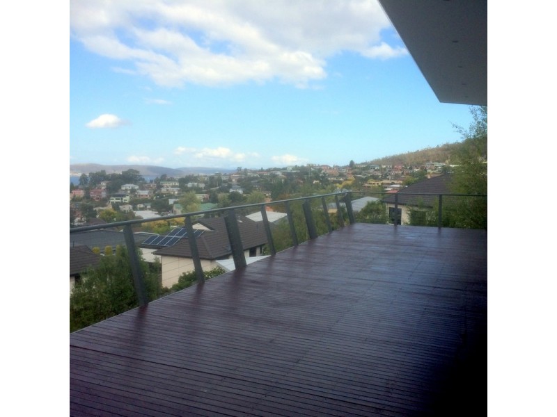 9 Shepherd Street, Sandy Bay TAS 7005