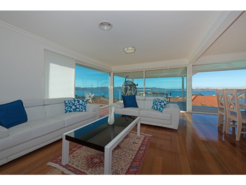 58 Lipscombe Avenue, Sandy Bay TAS 7005