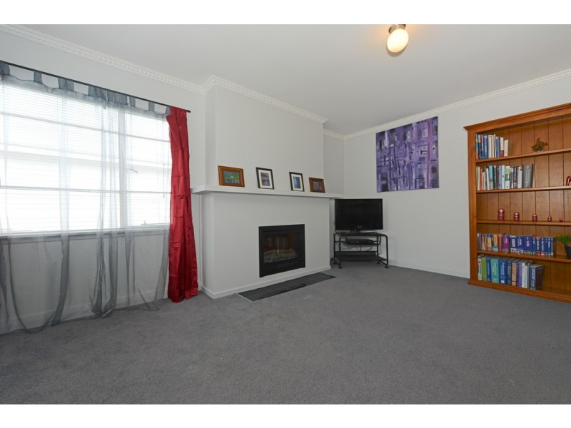 5 Edinburgh Crescent, Goodwood TAS 7010