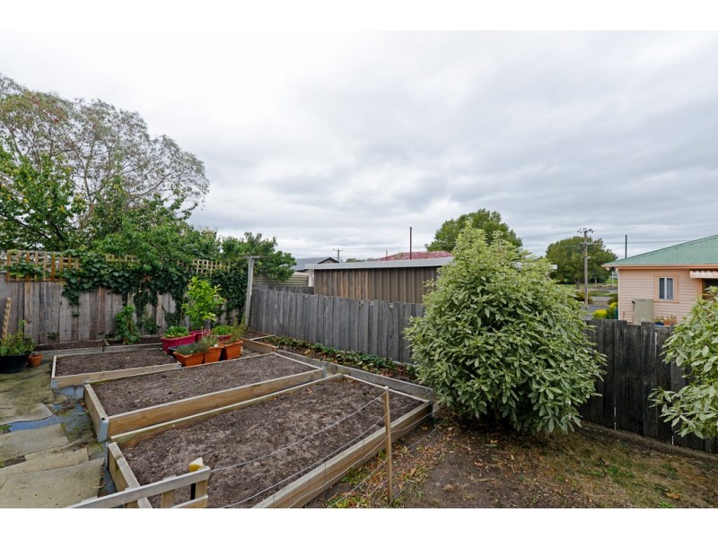 5 Edinburgh Crescent, Goodwood TAS 7010