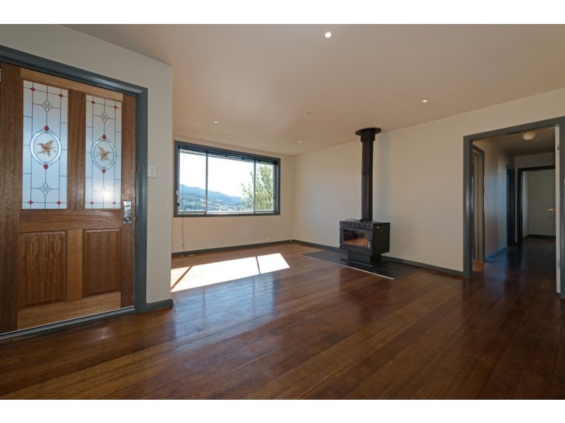 17 Cochrane Street, Glenorchy TAS 7010