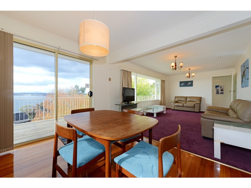 2 Tower Court, Taroona TAS 7053