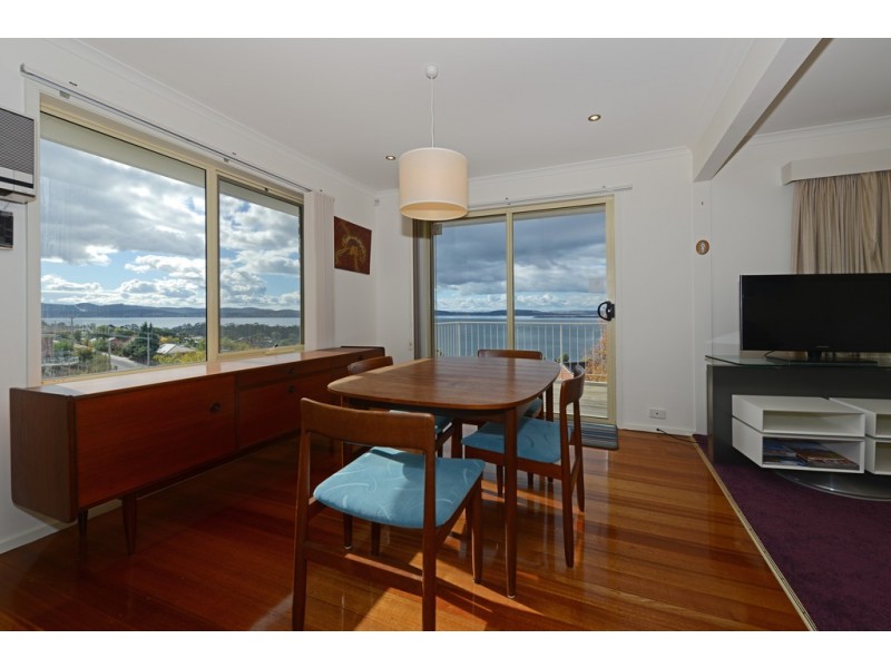 2 Tower Court, Taroona TAS 7053