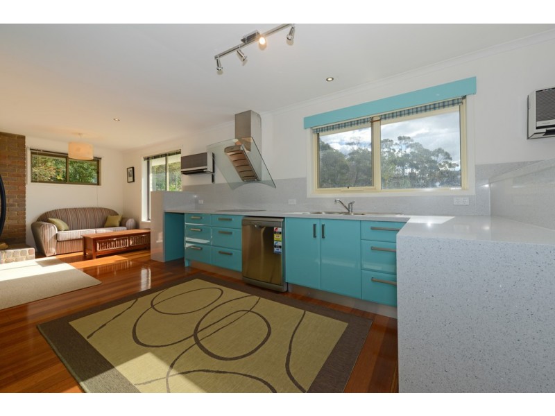 2 Tower Court, Taroona TAS 7053