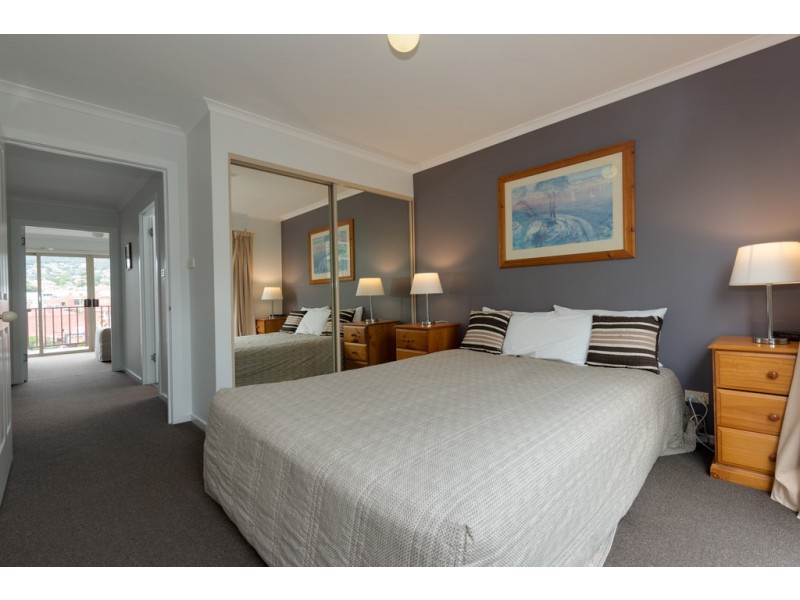 7/149 Brooker Avenue, Glebe TAS 7000