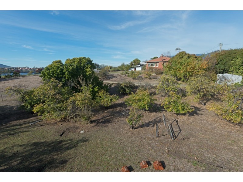 113 Main Road, Claremont TAS 7011