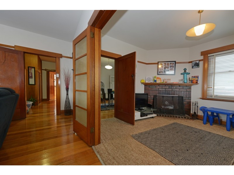 1/14 Greenway Avenue, Lenah Valley TAS 7008