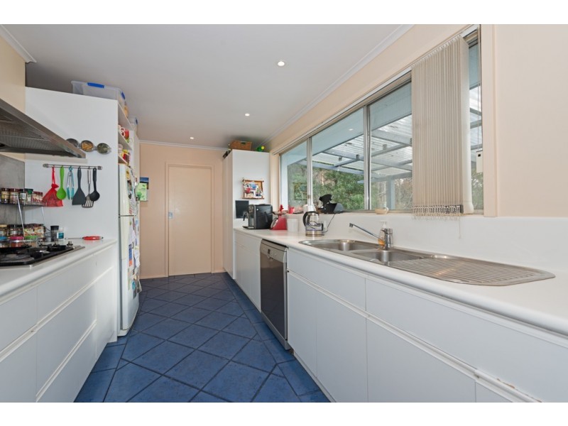 12 Avondale Grove, Mount Nelson TAS 7007