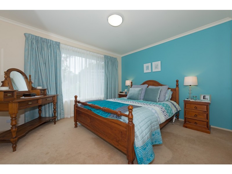 12 Avondale Grove, Mount Nelson TAS 7007