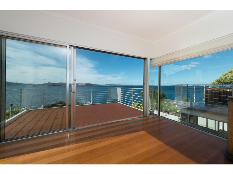 2/816 Sandy Bay Road, Sandy Bay TAS 7005