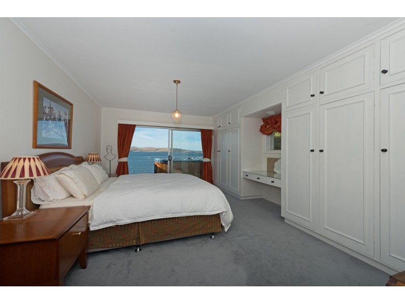 2/816 Sandy Bay Road, Sandy Bay TAS 7005