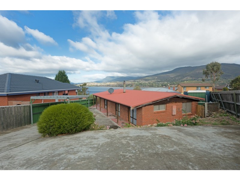8 Thompson Crescent, Bridgewater TAS 7030