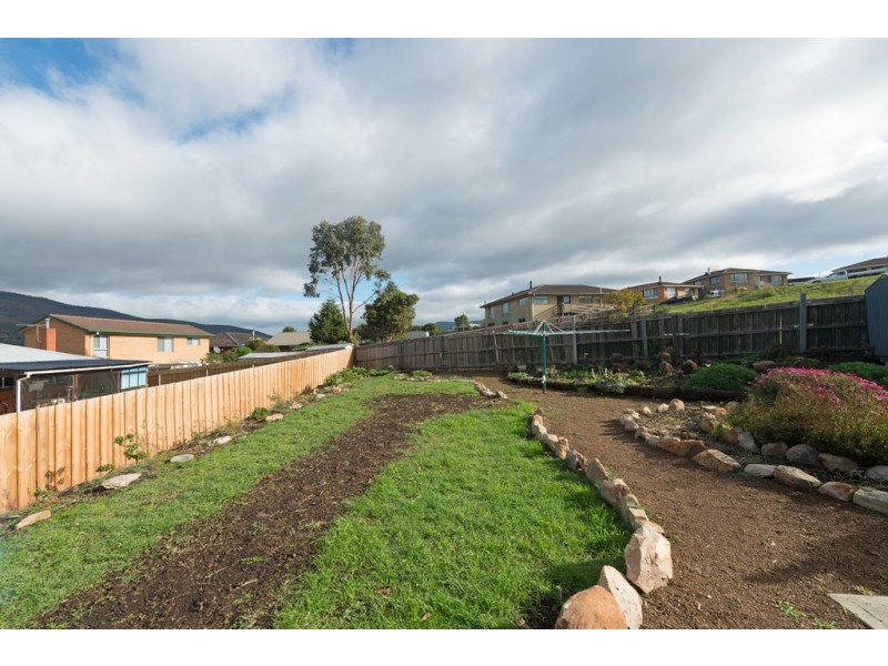 8 Thompson Crescent, Bridgewater TAS 7030