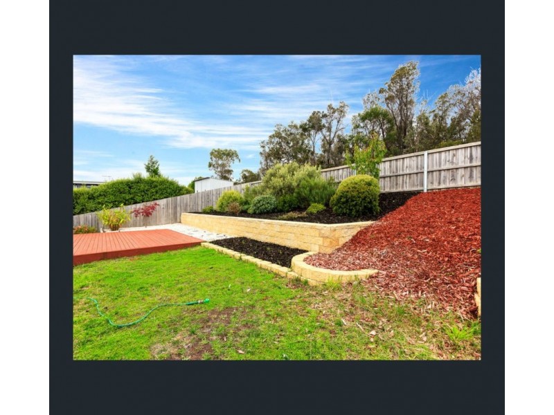 2/682 Oceana Drive, Tranmere TAS 7018