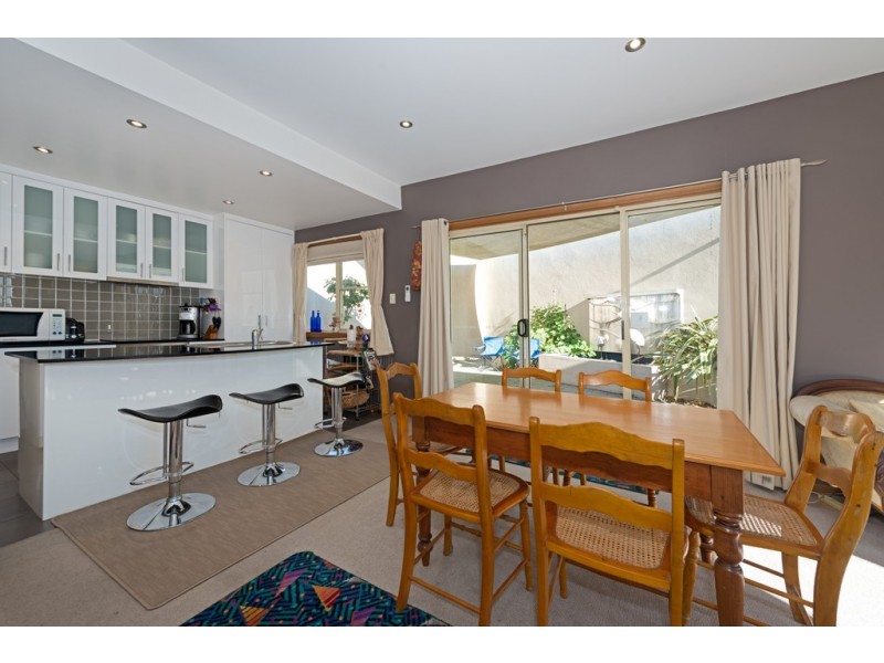 11 Princes Street, Sandy Bay TAS 7005