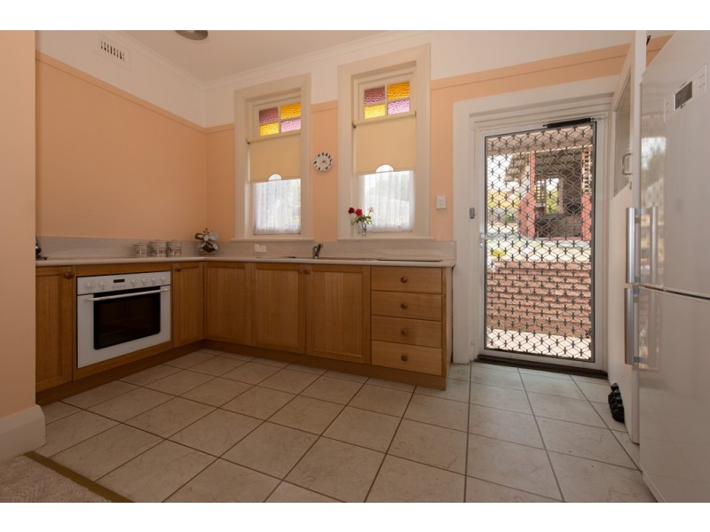 6 Burnside Avenue, New Town TAS 7008