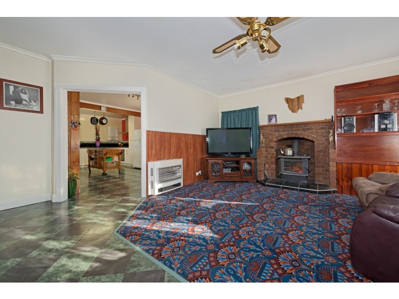 13 Southview Crescent, New Norfolk TAS 7140